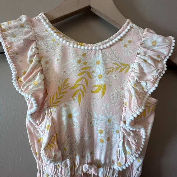 Toddler Girl's 4T Tahari Floral Romper Peach Pink Summer Cute Ruffles - Picture 4 of 8